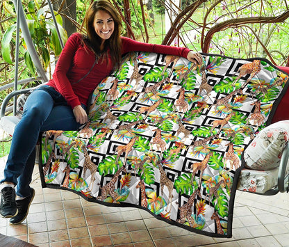 Exotic Tropical Giraffe Pattern Print Quilt