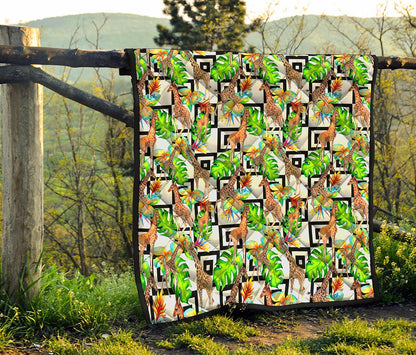 Exotic Tropical Giraffe Pattern Print Quilt