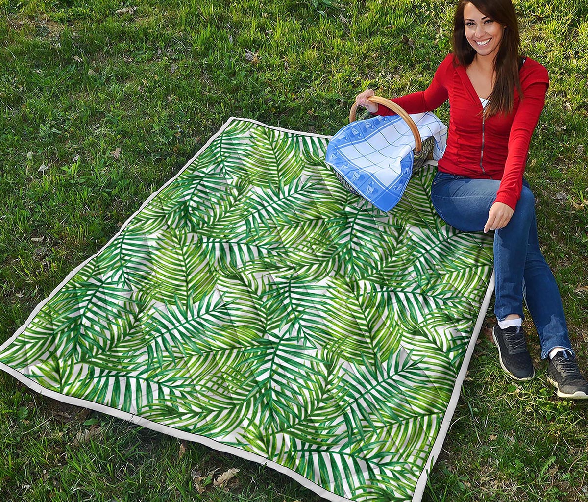 Exotic Tropical Leaf Pattern Print Quilt