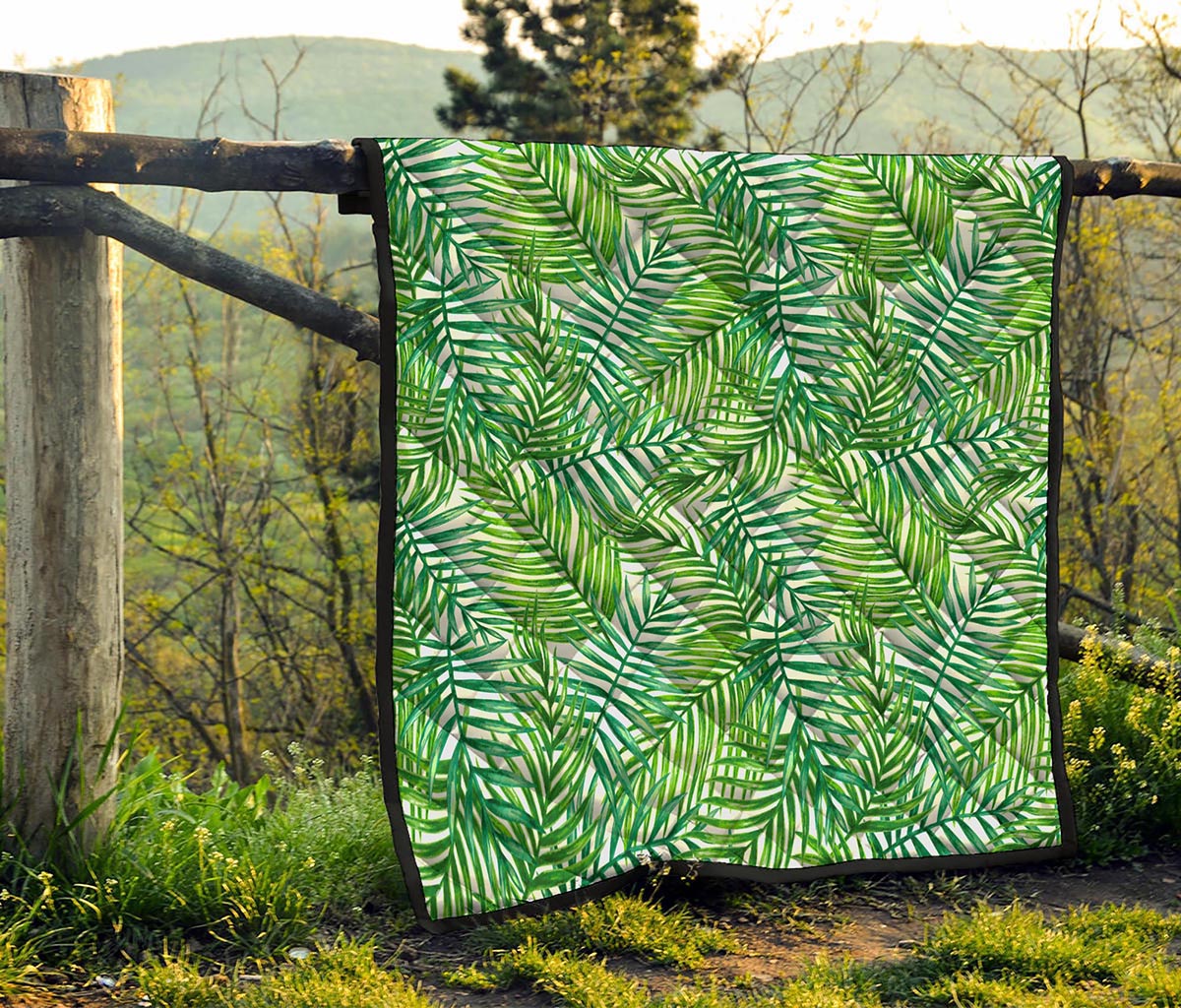 Exotic Tropical Leaf Pattern Print Quilt