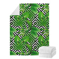 Exotic Tropical Leaves Pattern Print Blanket