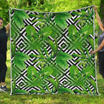 Exotic Tropical Leaves Pattern Print Quilt