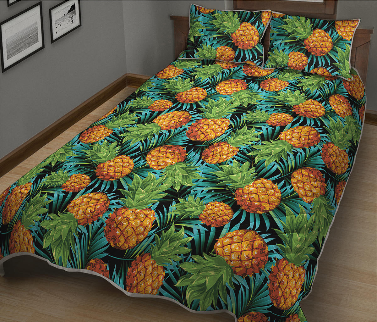 Exotic Tropical Pineapple Pattern Print Quilt Bed Set