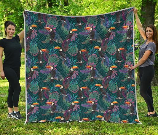 Exotic Tropical Toucan Pattern Print Quilt