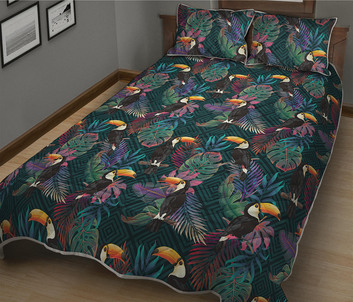Exotic Tropical Toucan Pattern Print Quilt Bed Set