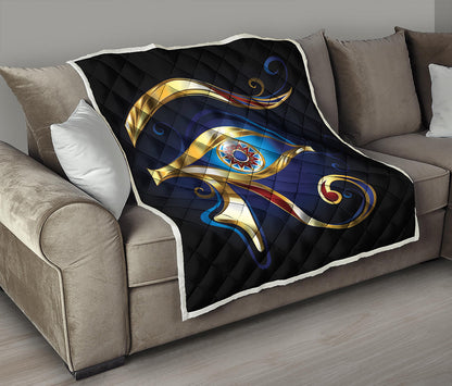 Eye Of Horus Amulet Print Quilt