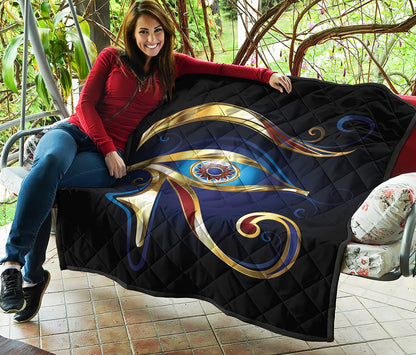 Eye Of Horus Amulet Print Quilt