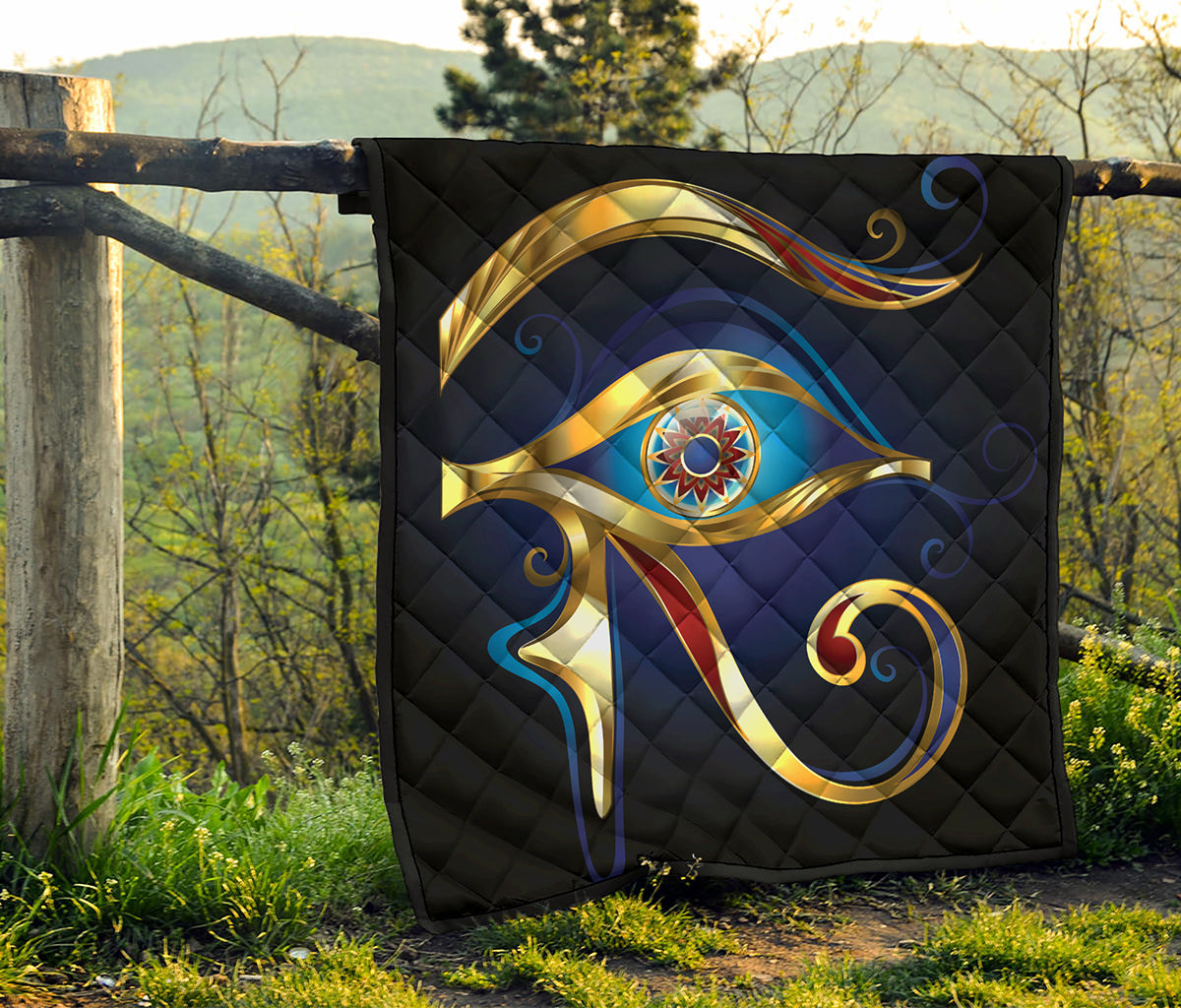 Eye Of Horus Amulet Print Quilt