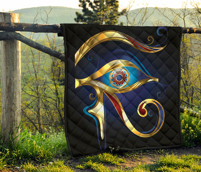 Eye Of Horus Amulet Print Quilt
