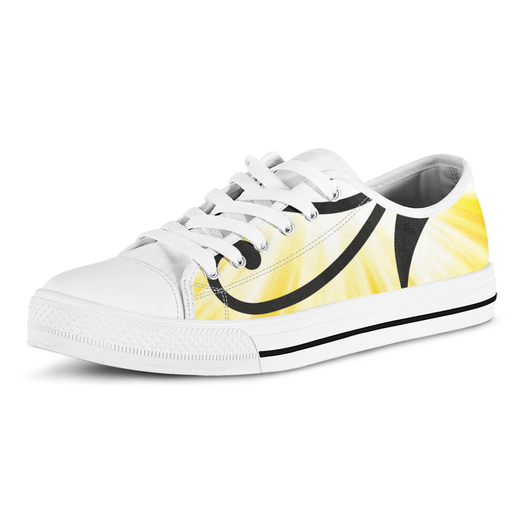 Eye Of Horus Symbol Print White Low Top Shoes