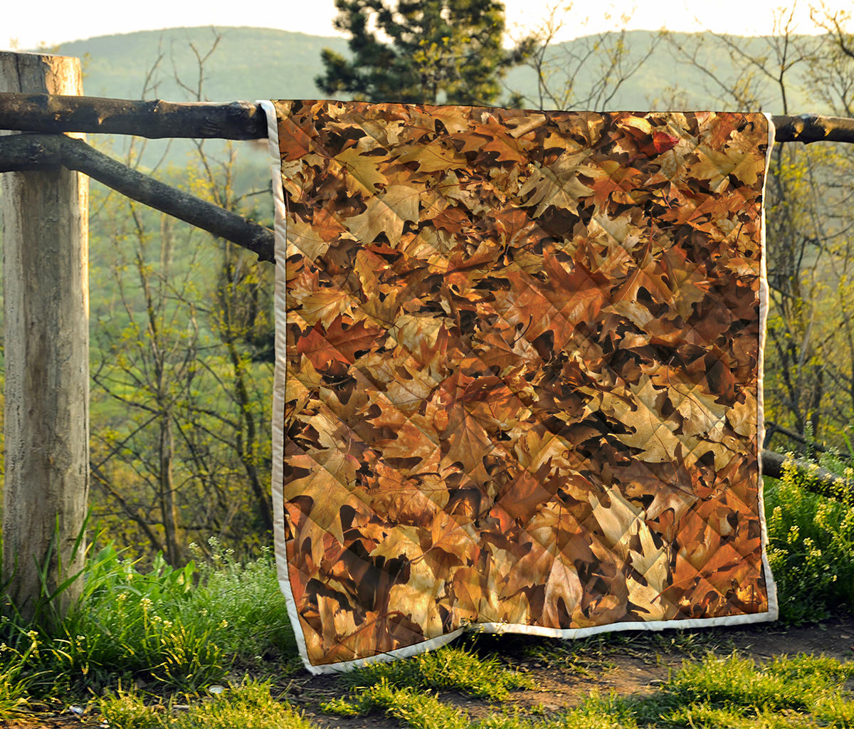 Fall Leaves Hunting Camouflage Print Quilt