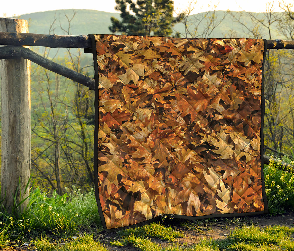 Fall Leaves Hunting Camouflage Print Quilt