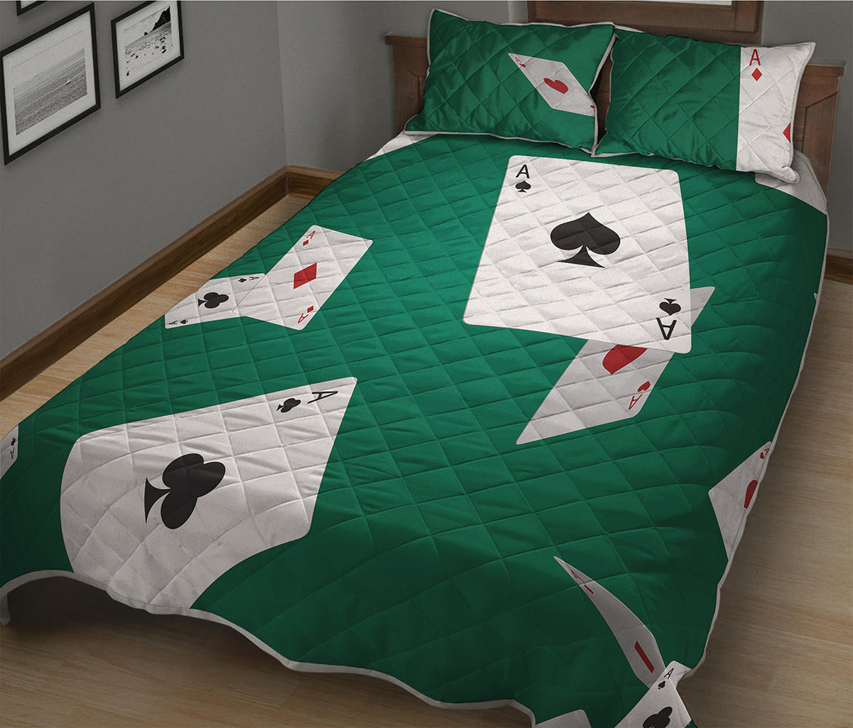 Falling Poker Cards Print Quilt Bed Set
