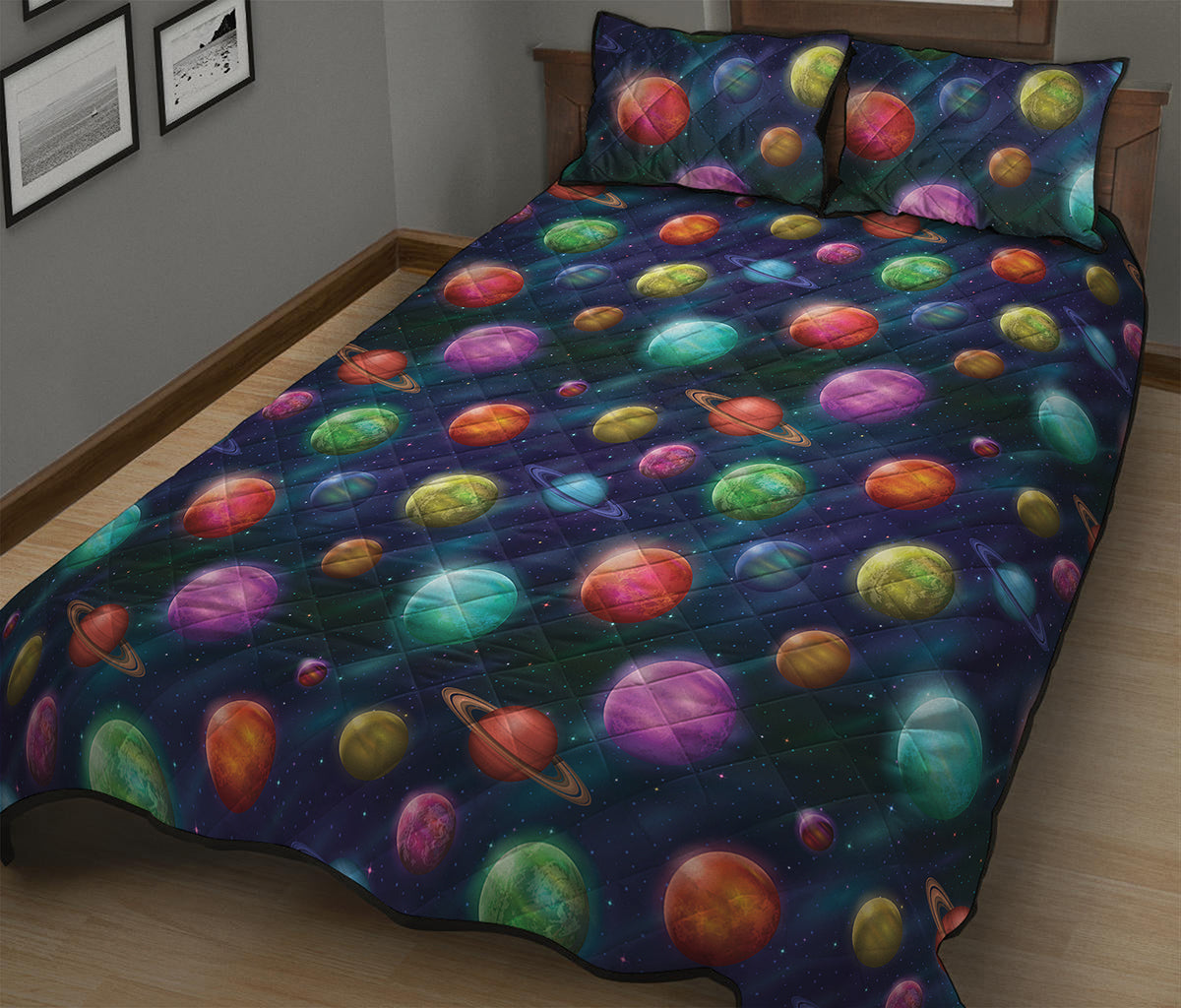 Fantastic Planets Pattern Print Quilt Bed Set