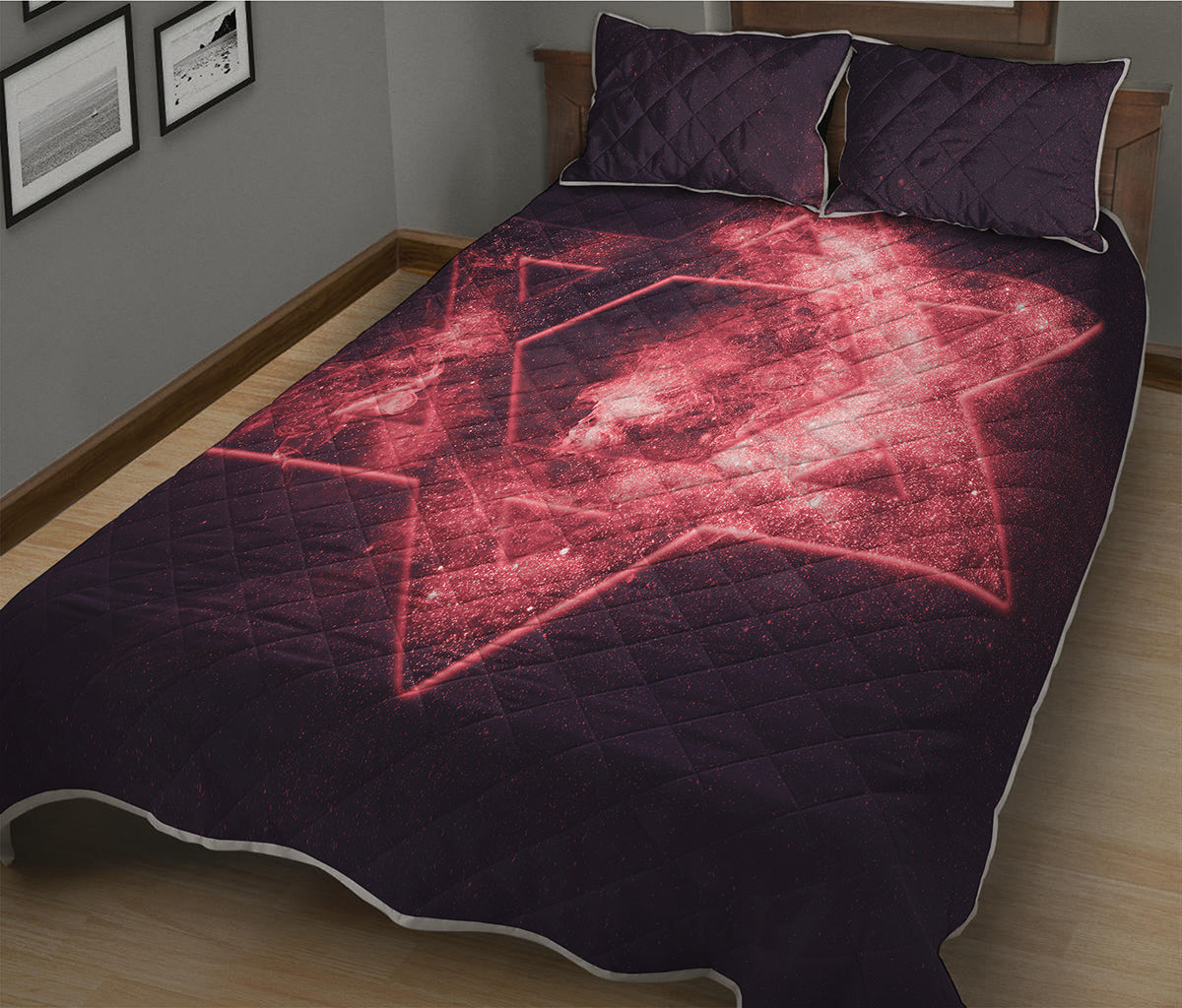 Fiery Star of David Print Quilt Bed Set