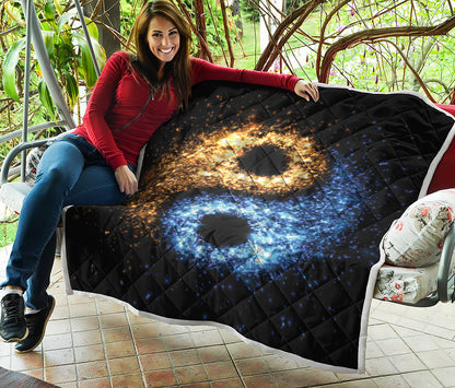 Fire And Ice Sparkle Yin Yang Print Quilt