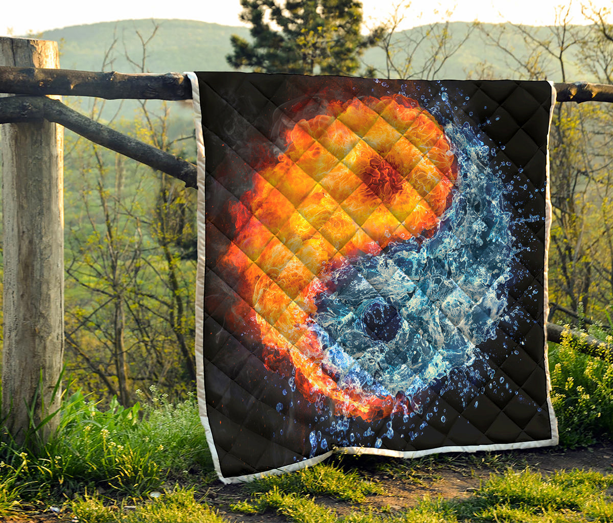 Fire And Water Yin Yang Print Quilt