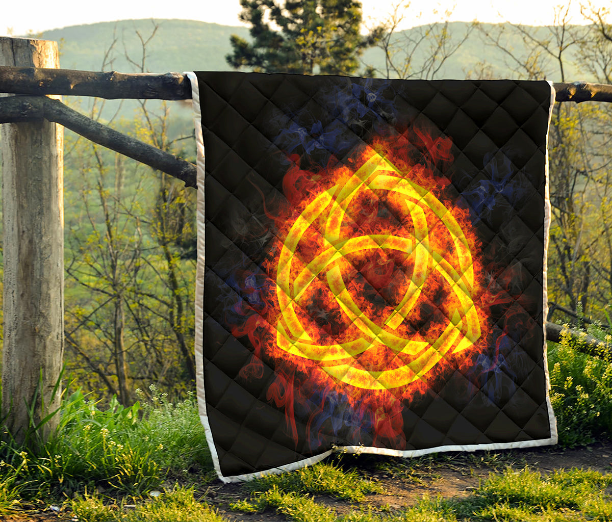 Fire Celtic Knot Print Quilt