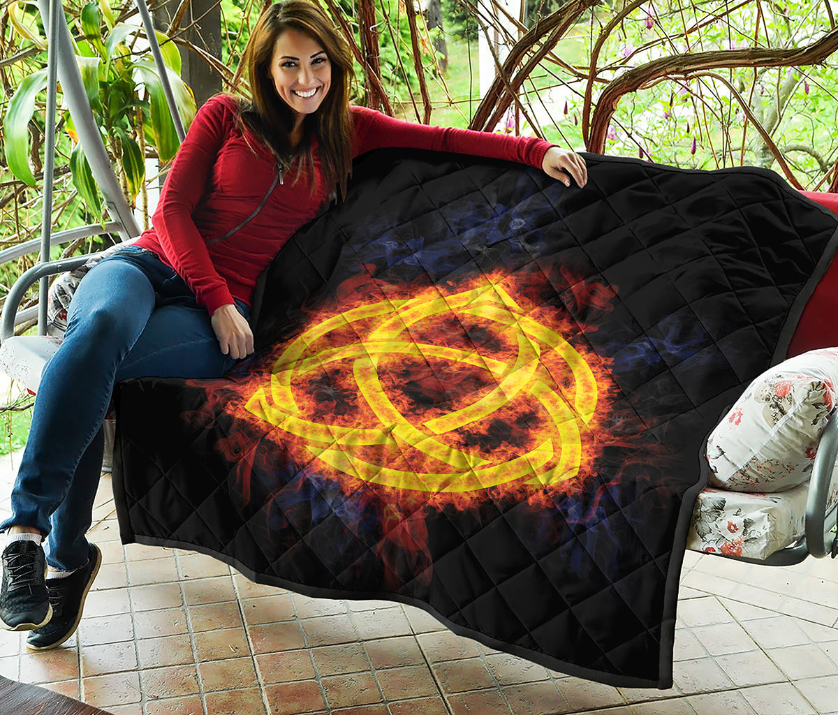Fire Celtic Knot Print Quilt