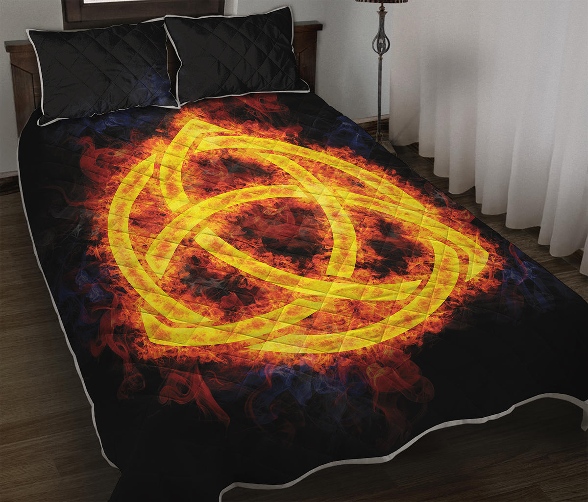 Fire Celtic Knot Print Quilt Bed Set