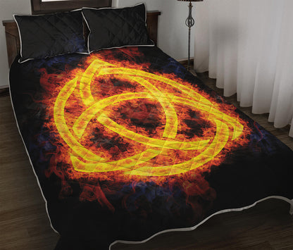 Fire Celtic Knot Print Quilt Bed Set