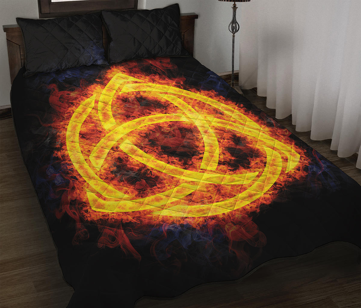 Fire Celtic Knot Print Quilt Bed Set