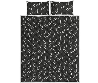 Fishing Hooks Pattern Print Quilt Bed Set