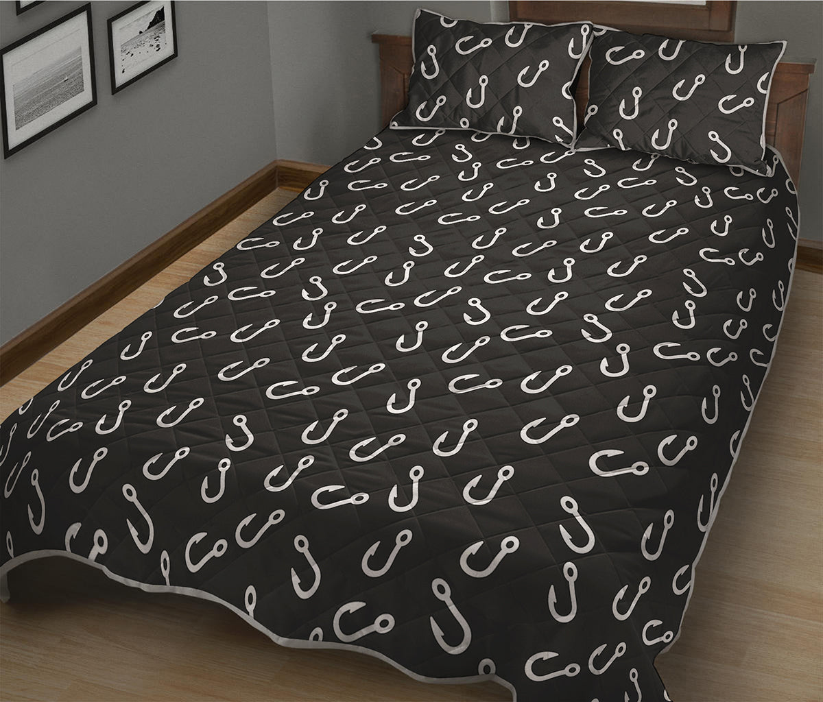 Fishing Hooks Pattern Print Quilt Bed Set