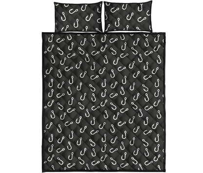 Fishing Hooks Pattern Print Quilt Bed Set