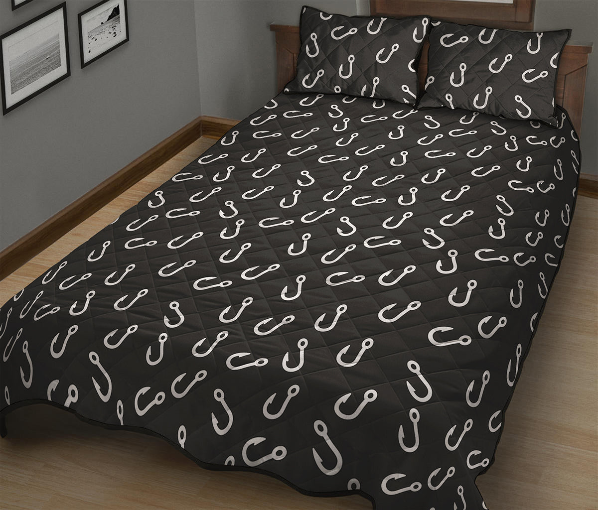 Fishing Hooks Pattern Print Quilt Bed Set