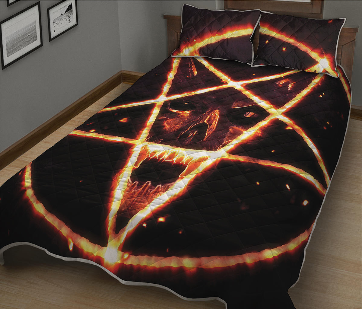 Flame Satanic Pentagram Print Quilt Bed Set