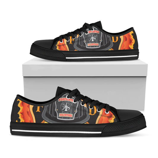 Flaming Firefighter Emblem Print Black Low Top Shoes 