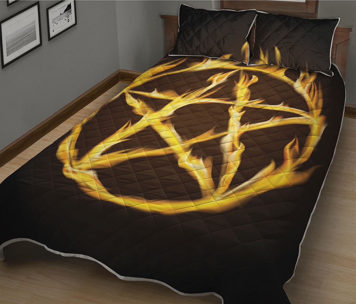 Flaming Pentagram Symbol Print Quilt Bed Set