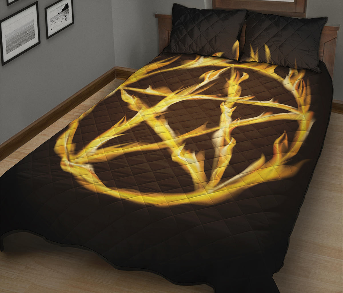 Flaming Pentagram Symbol Print Quilt Bed Set