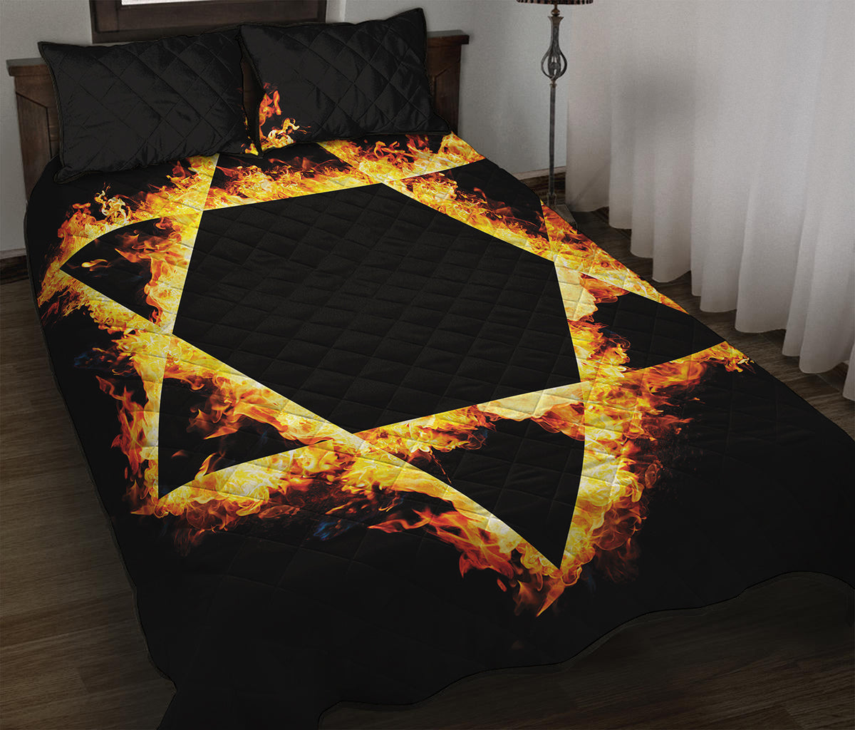 Flaming Star of David Print Quilt Bed Set