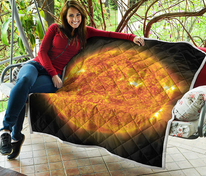 Flaming Sun Print Quilt