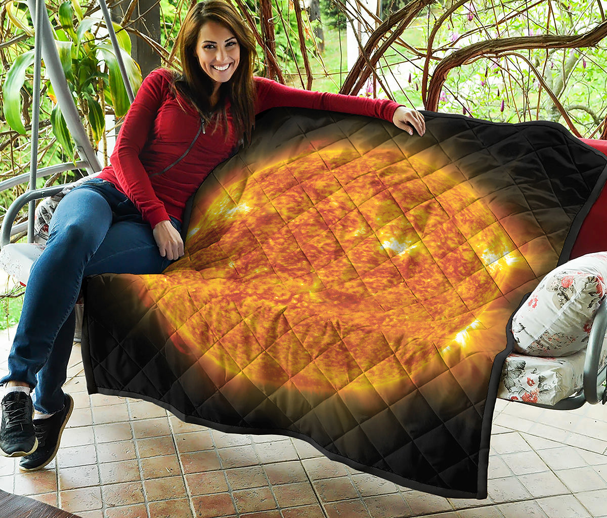 Flaming Sun Print Quilt