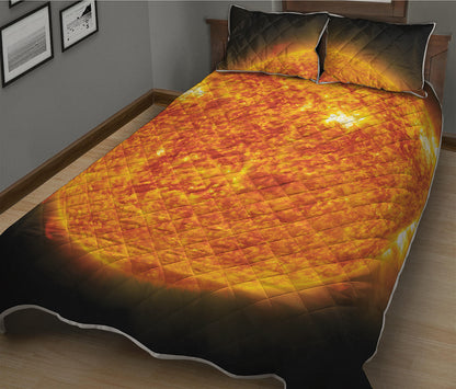 Flaming Sun Print Quilt Bed Set