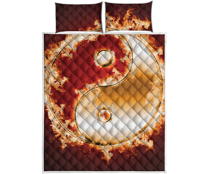 Flaming Yin Yang Print Quilt Bed Set