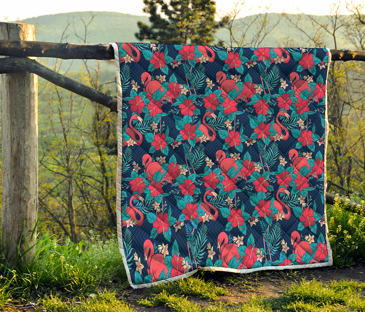 Flamingo And Hawaiian Floral Print Quilt