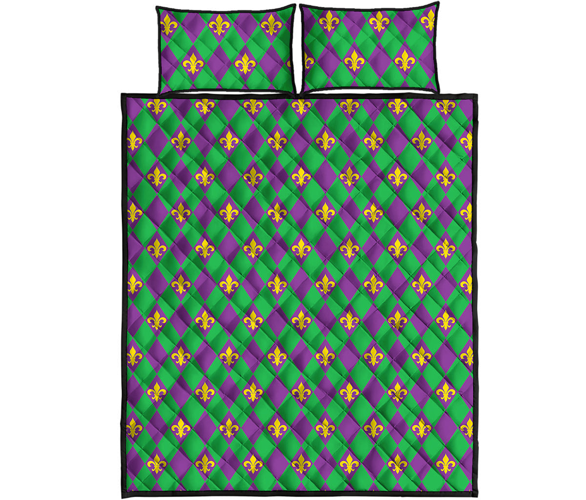 Fleur-De-Lis Mardi Gras Pattern Print Quilt Bed Set