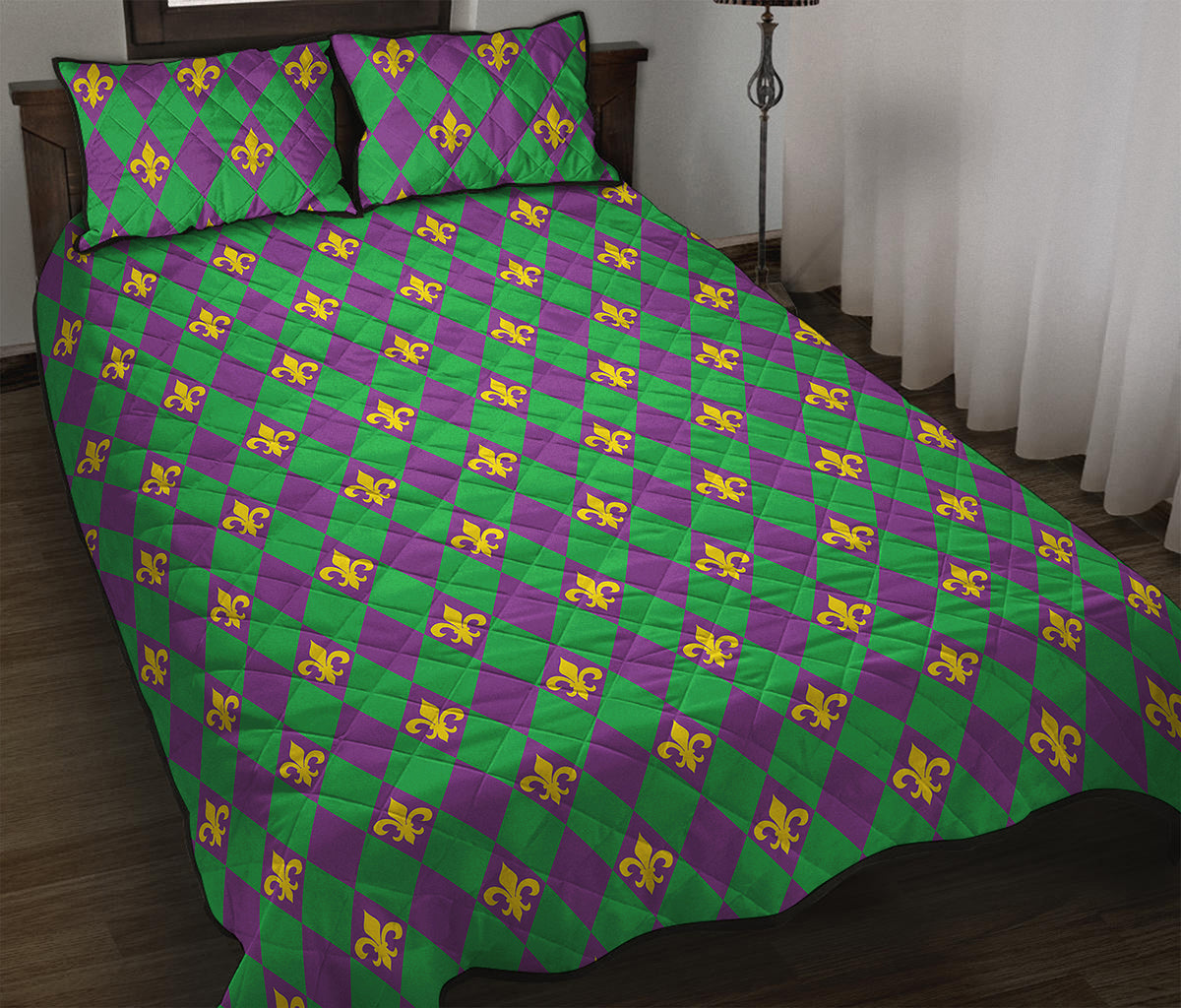 Fleur-De-Lis Mardi Gras Pattern Print Quilt Bed Set