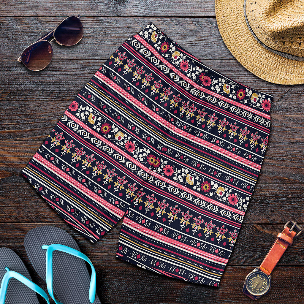 Floral Ethnic Pattern Print Men's Shorts
