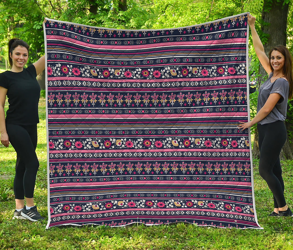 Floral Ethnic Pattern Print Quilt