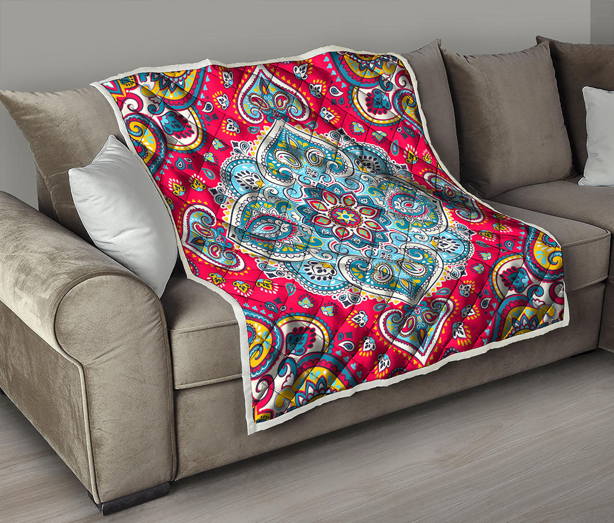 Floral Paisley Mandala Print Quilt