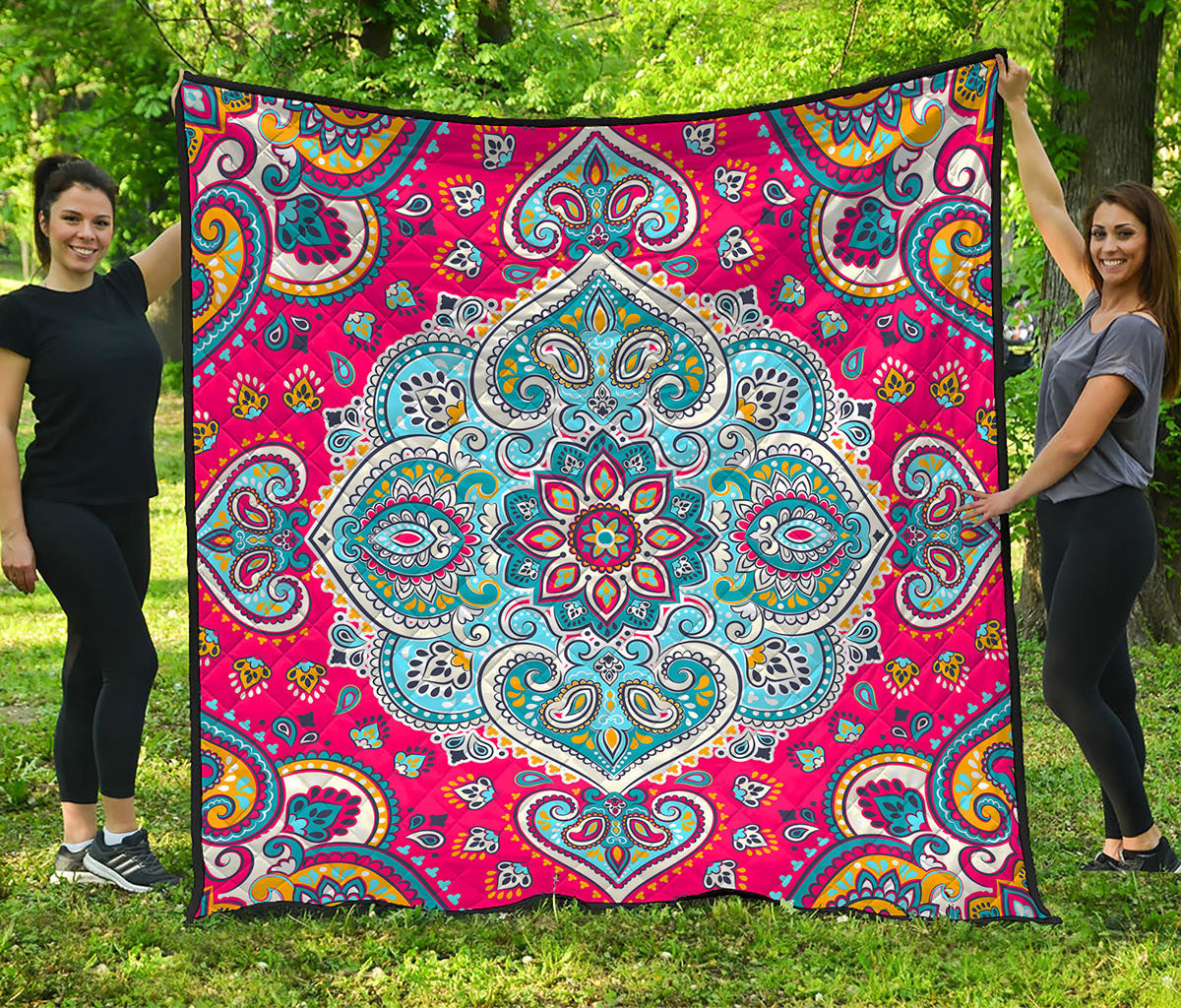 Floral Paisley Mandala Print Quilt