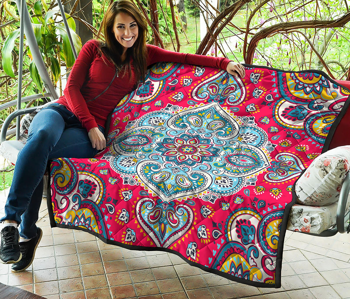 Floral Paisley Mandala Print Quilt