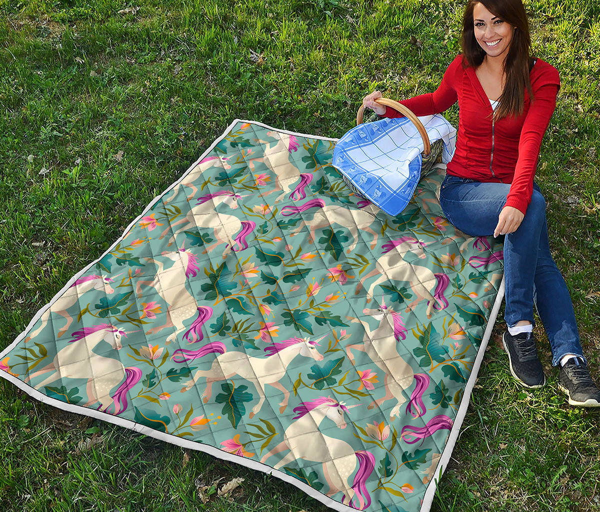 Floral Unicorn Pattern Print Quilt