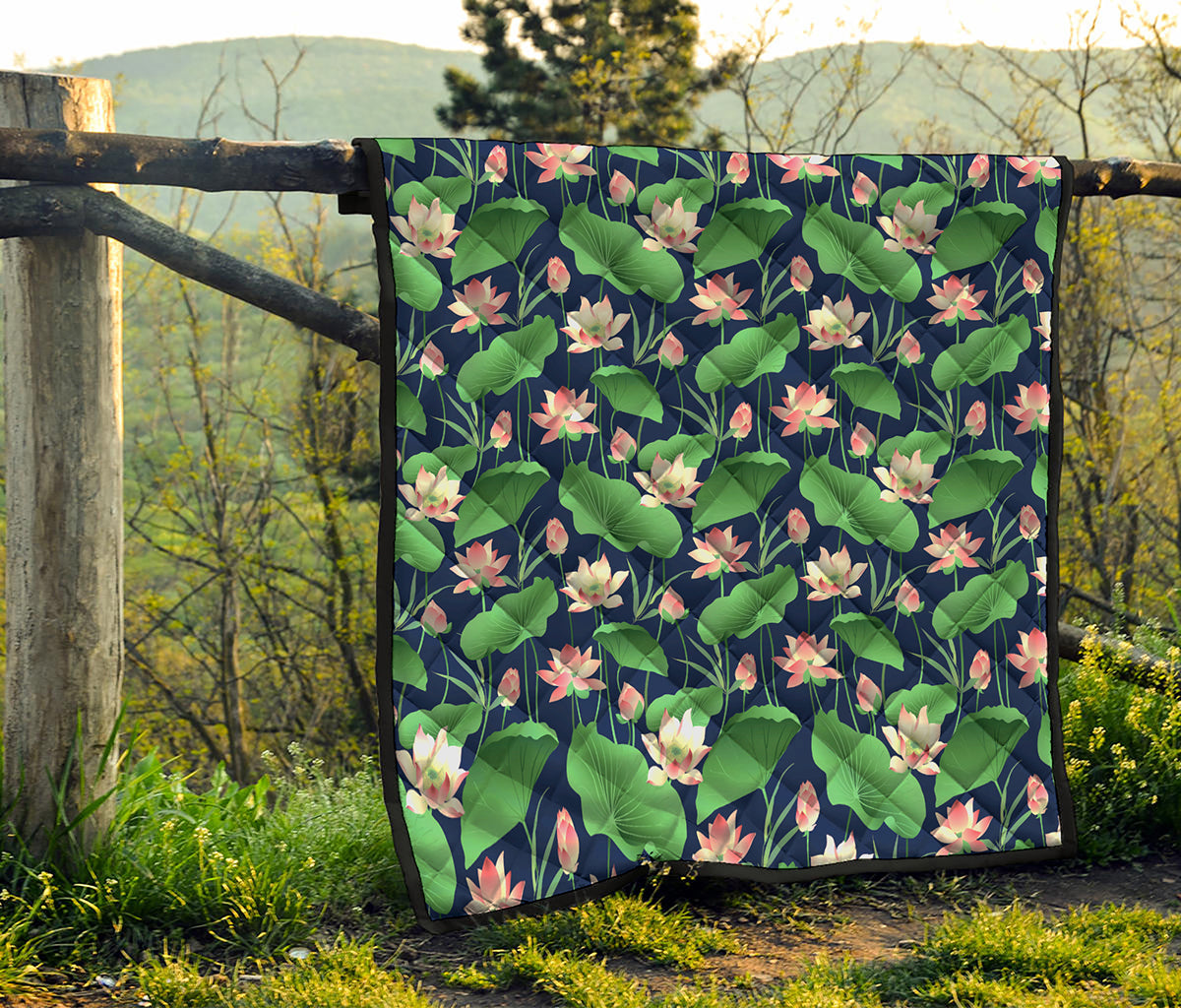 Flower And Leaf Lotus Pattern Print Quilt