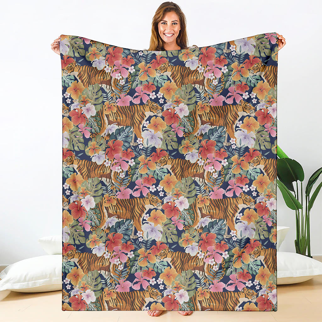 Flower And Tiger Pattern Print Blanket